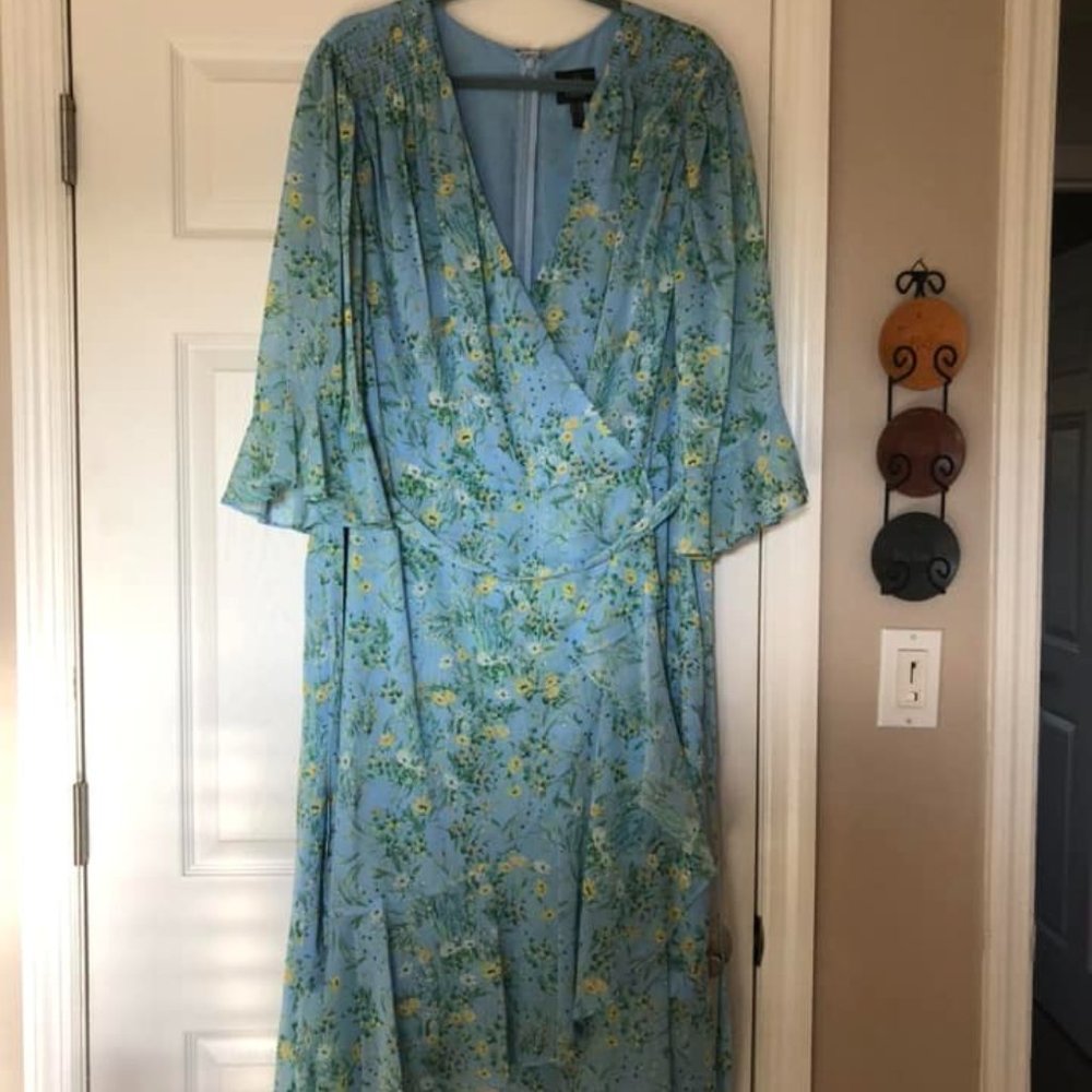 NWOT Adrianna Papell Plus Midi Dress, Size 20